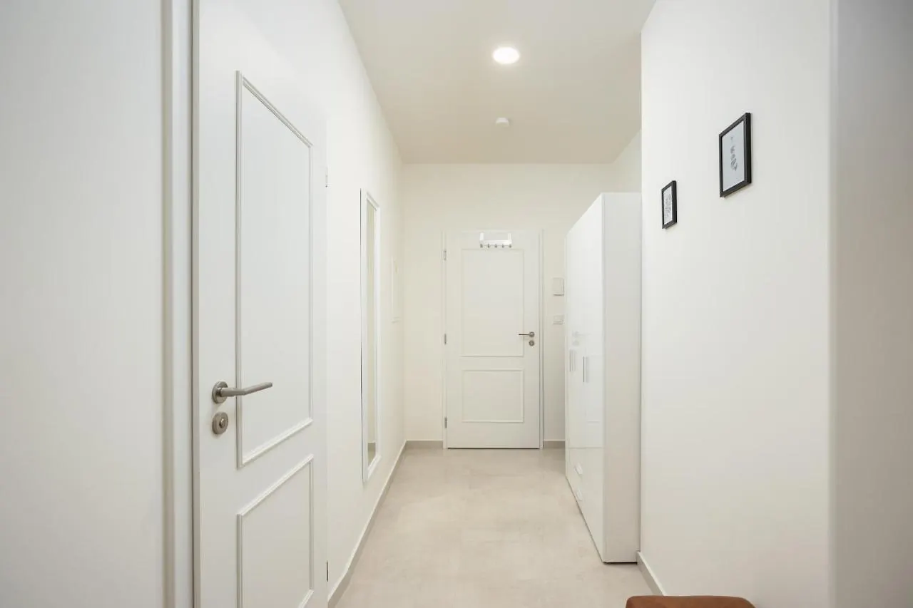 Apartment Florenc Prague New Town 0*,