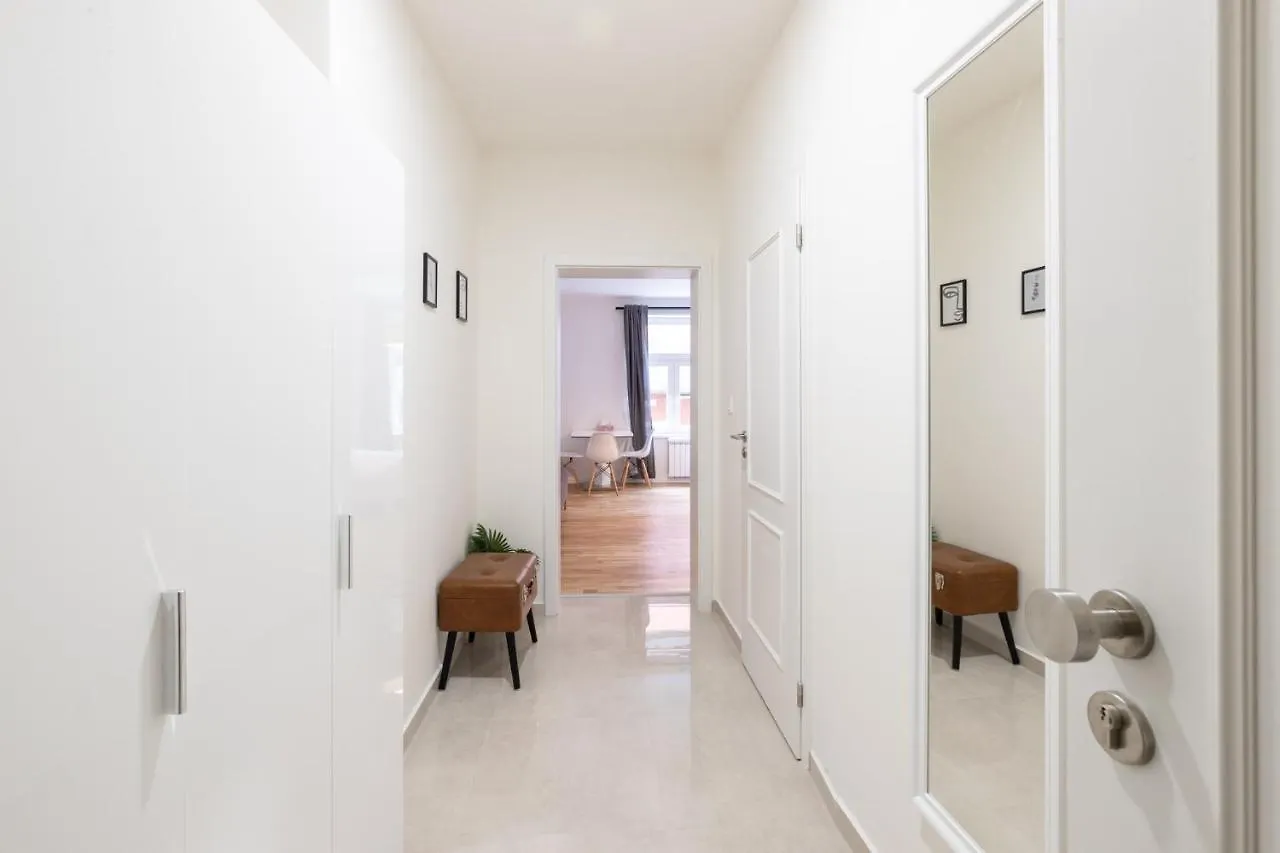 Apartment Florenc Prague New Town